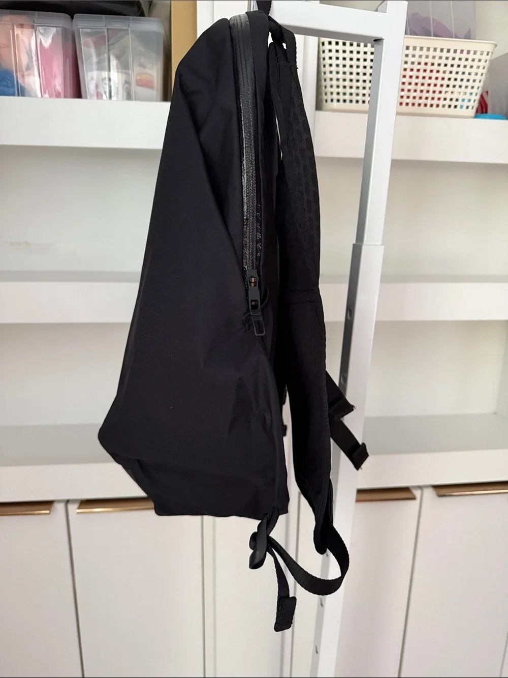 Lululemon Surge Run Backpack II 16L Black Reflective Unisex Mens Womens